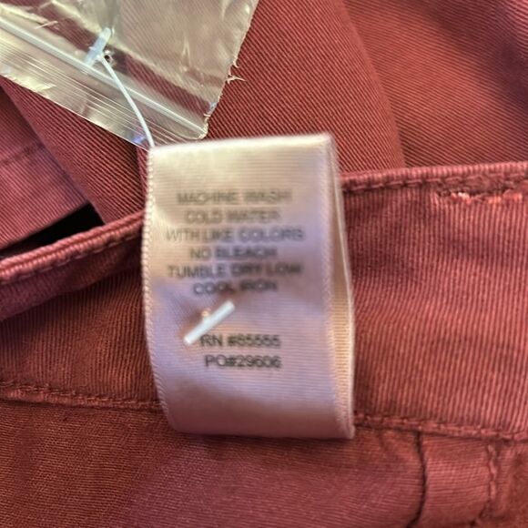 Pistola merlot colored button fly pocketed pants Size 30 New - Picture 11 of 11